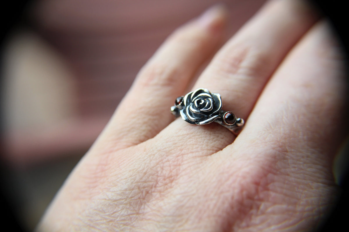 Rose Ring, Garnet Floral Ring, Garnet Rose Ring, Rose Jewelry, Rose Flower Ring, Sterling Silver Rose Ring, Flower Ring, Flower Jewelry,Gift