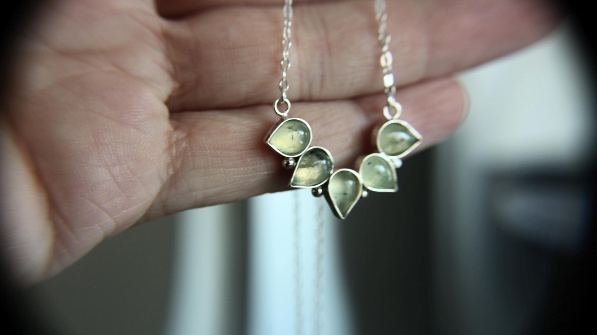 Prehnite Teardrop Necklace, Prehnite Necklace, Prehnite Drop Necklace, Boho Necklace, Prehnite Jewelry, Nature Inspired Jewelry, Jewelry