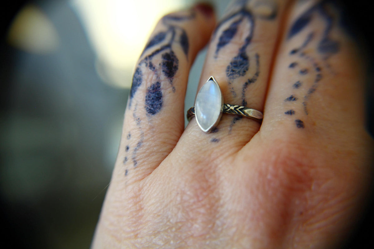 Marquise Rainbow Moonstone Stacking Ring, Moonstone Ring, Engagement Ring, June Birthstone, Gemstone Stacking Ring, Marquise, Moonstone