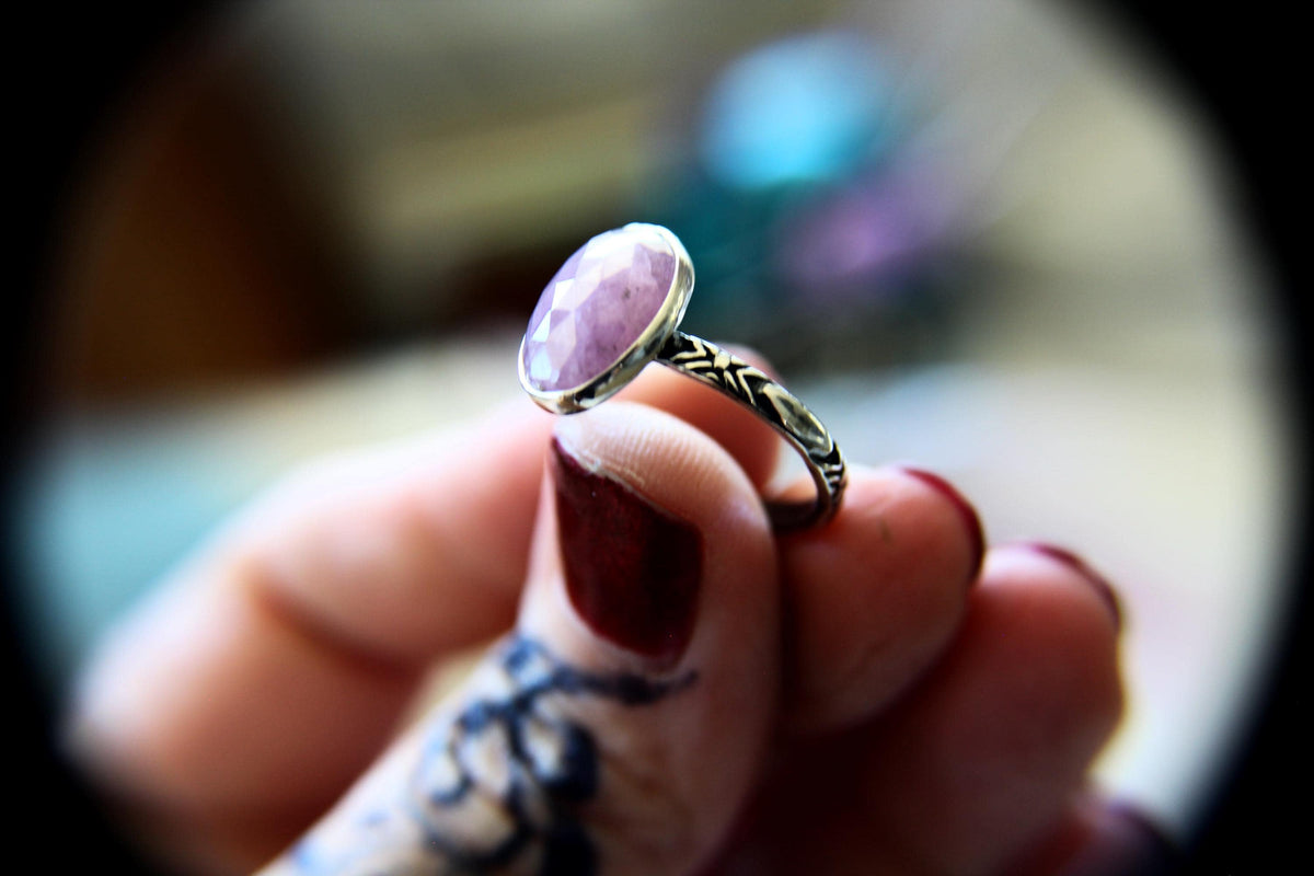 Oval Pink Sapphire Stacking Ring, Natural Gemstone Ring, Rose Cut Sapphire Ring, Gemstone Stacking Ring, Oval Rose Cut Pink Sapphire, Gift