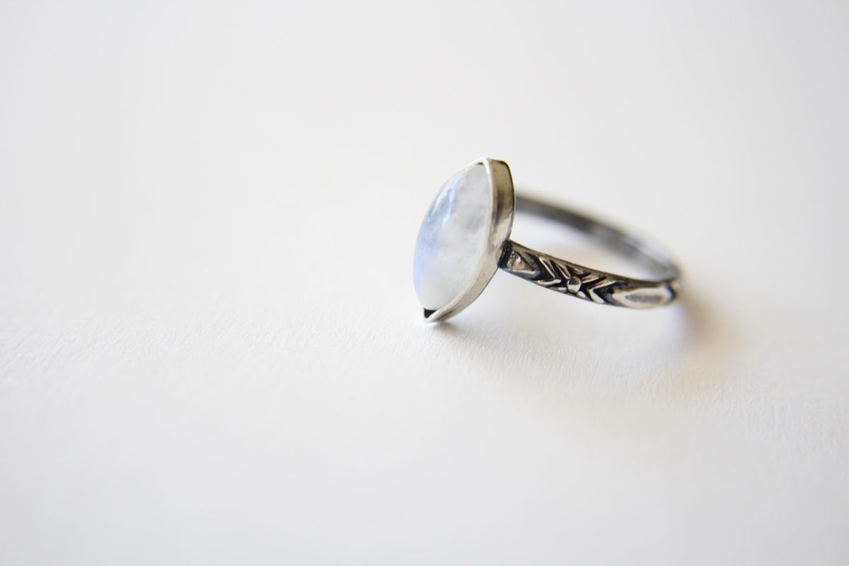 Marquise Rainbow Moonstone Stacking Ring, Moonstone Ring, Engagement Ring, June Birthstone, Gemstone Stacking Ring, Marquise, Moonstone