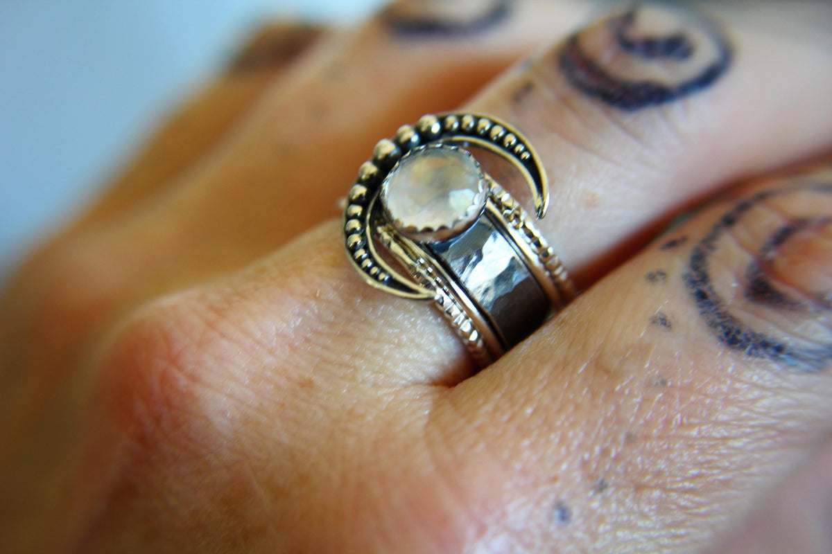 Crescent Moon Ring Set, Moonstone Ring, Crescent Moon Ring, Faceted Moonstone Ring, Beaded Moon Ring, Crescent Moon, Moon Jewelry,Moonstone