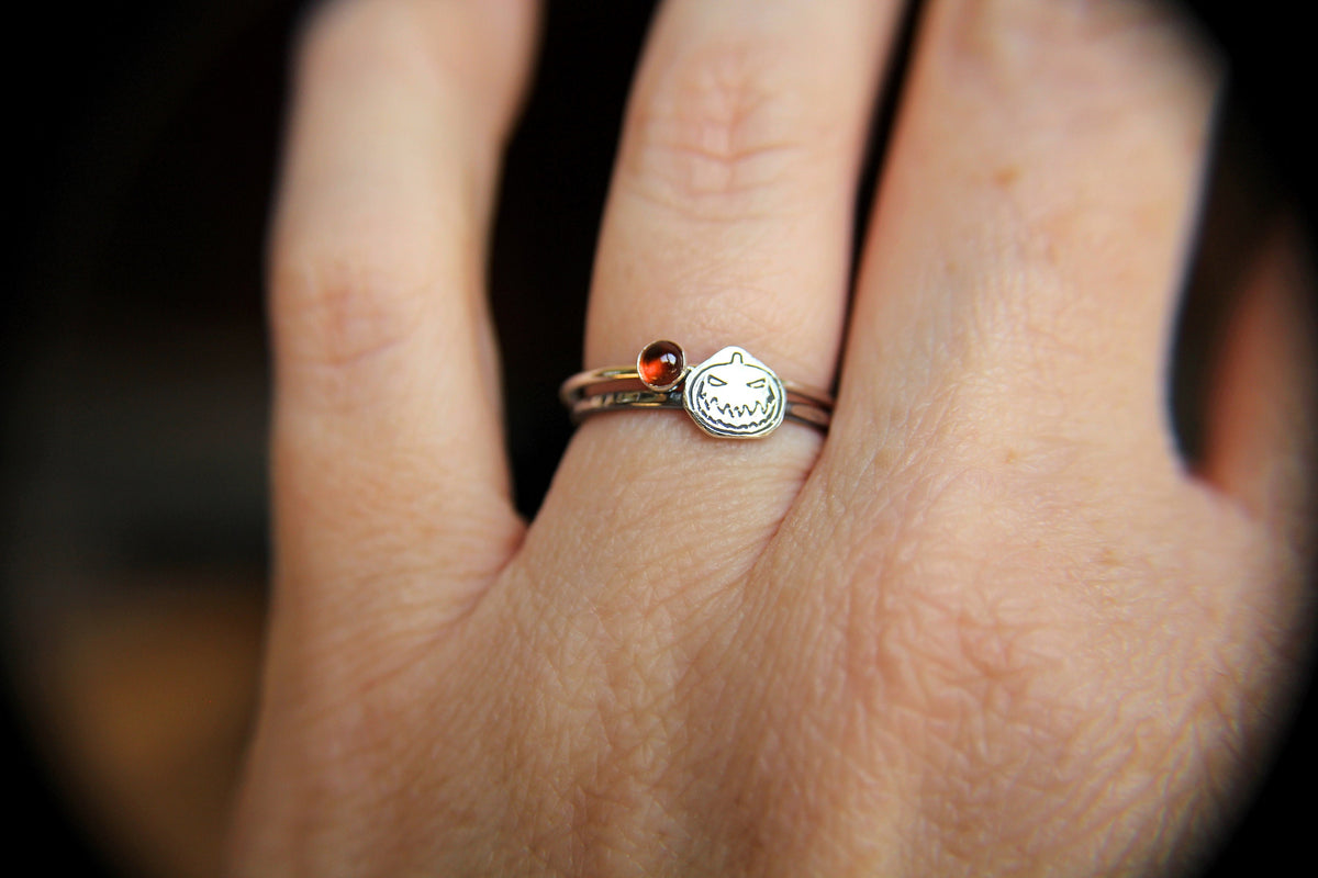 Pumpkin Ring, Halloween Pumpkin Ring, Pumpkin Jewelry, Halloween Jewelry, Spooky Pumpkin Ring, Fall Theme Jewelry, Pumpkins, Fall, Gift