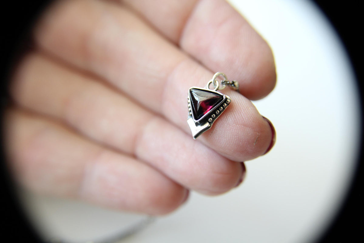 Garnet Necklace, Tiny Garnet Necklace, Minimalist, Recycled Necklace, Triangle Garnet Jewelry, Trillion Garnet Necklace, Tiny Garnet Pendant