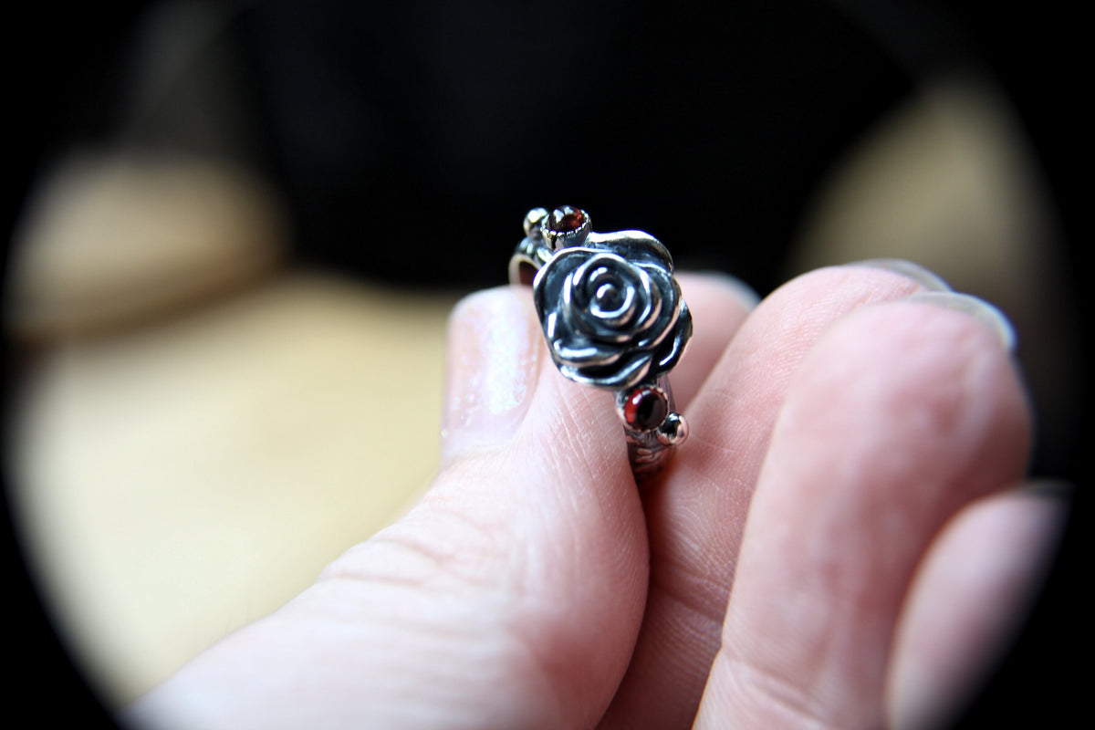 Rose Ring, Garnet Floral Ring, Garnet Rose Ring, Rose Jewelry, Rose Flower Ring, Sterling Silver Rose Ring, Flower Ring, Flower Jewelry,Gift