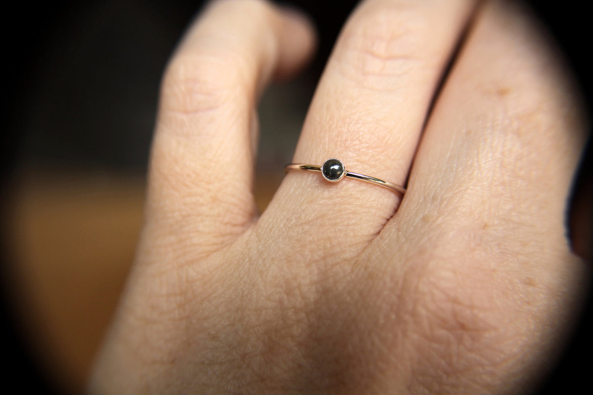 Tiny Hematite Ring, Hematite Jewelry, Boho Ring, Modern Ring, Hematite Stone, Hematite Rings, Tiny Little Hematite Stacking Ring, Stacking