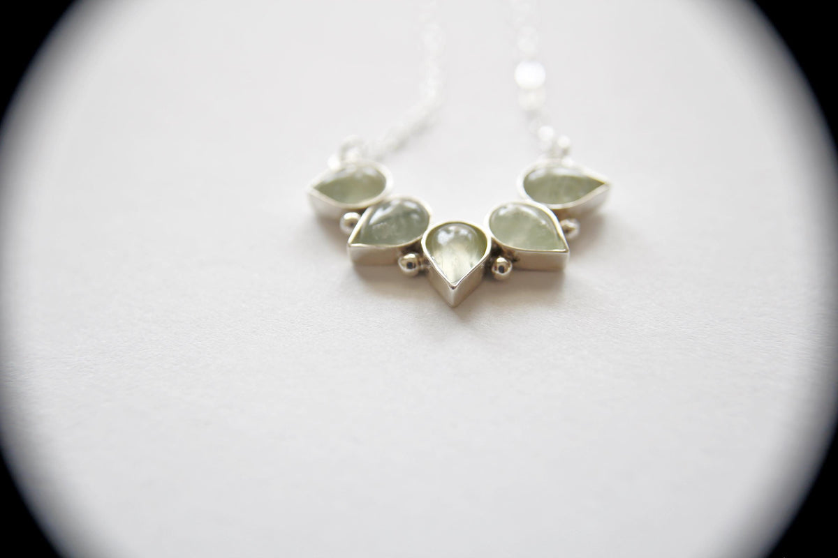 Prehnite Teardrop Necklace, Prehnite Necklace, Prehnite Drop Necklace, Boho Necklace, Prehnite Jewelry, Nature Inspired Jewelry, Jewelry