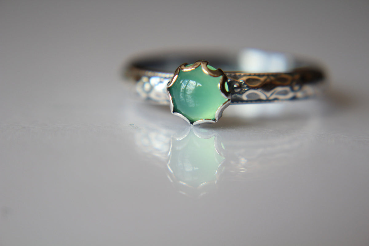 Chrysoprase Stacking Ring, Chrysoprase Ring, Chrysoprase Floral Ring, Birthstone, Chrysoprase, Stacking Ring, Green, Chrysoprase, Gift