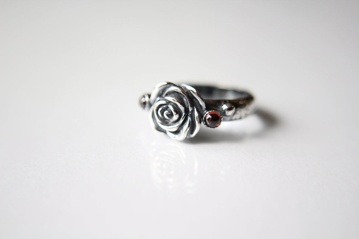 Rose Ring, Garnet Floral Ring, Garnet Rose Ring, Rose Jewelry, Rose Flower Ring, Sterling Silver Rose Ring, Flower Ring, Flower Jewelry,Gift