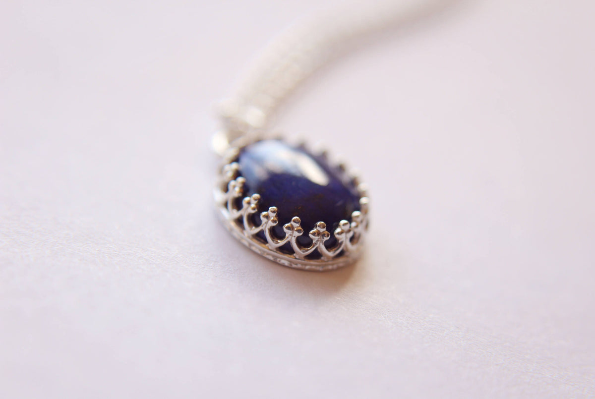 Lapis Lazuli Necklace,Victorian Necklace,Antique Necklace,Stone Pendant,Gold Speckled Pendant Necklace,Boho Necklace,Layer Necklace