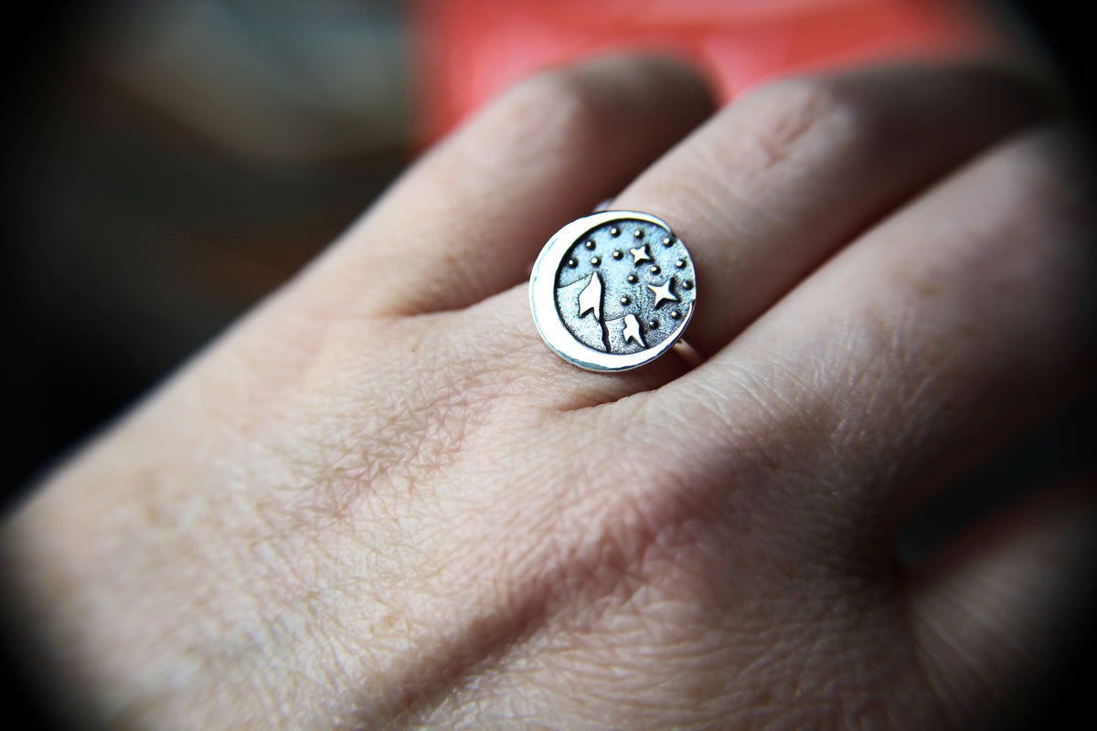 Mountain Ring, Mountain Moon Ring, Crescent Moon Ring, Landscape Ring, Circle Moon Ring, Crescent Moon, Moon Jewelry, Mountain Jewelry, Gift