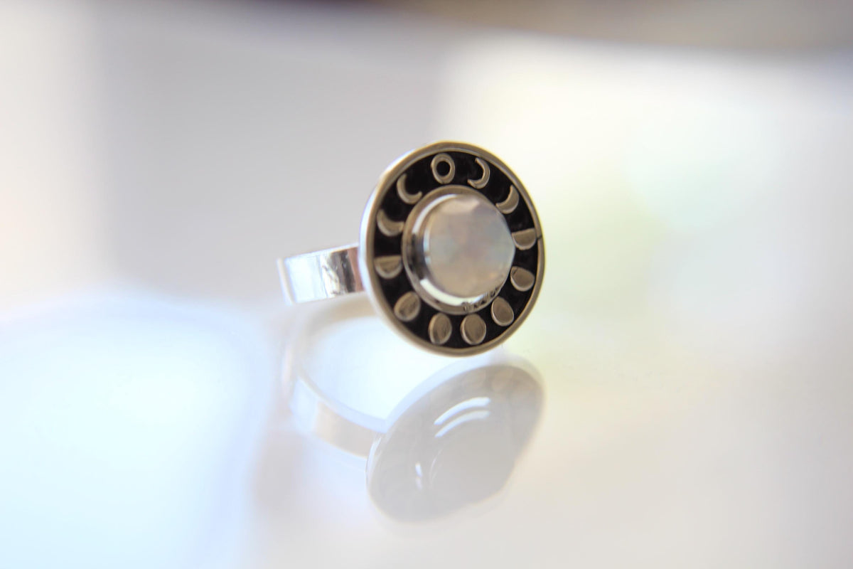 Thick Moon Phase Ring, Moonstone Moon Phase Jewelry, Moon Phase, Moon Ring, Sterling Silver Ring, Stacking Rings, Moonstone Ring, Gift