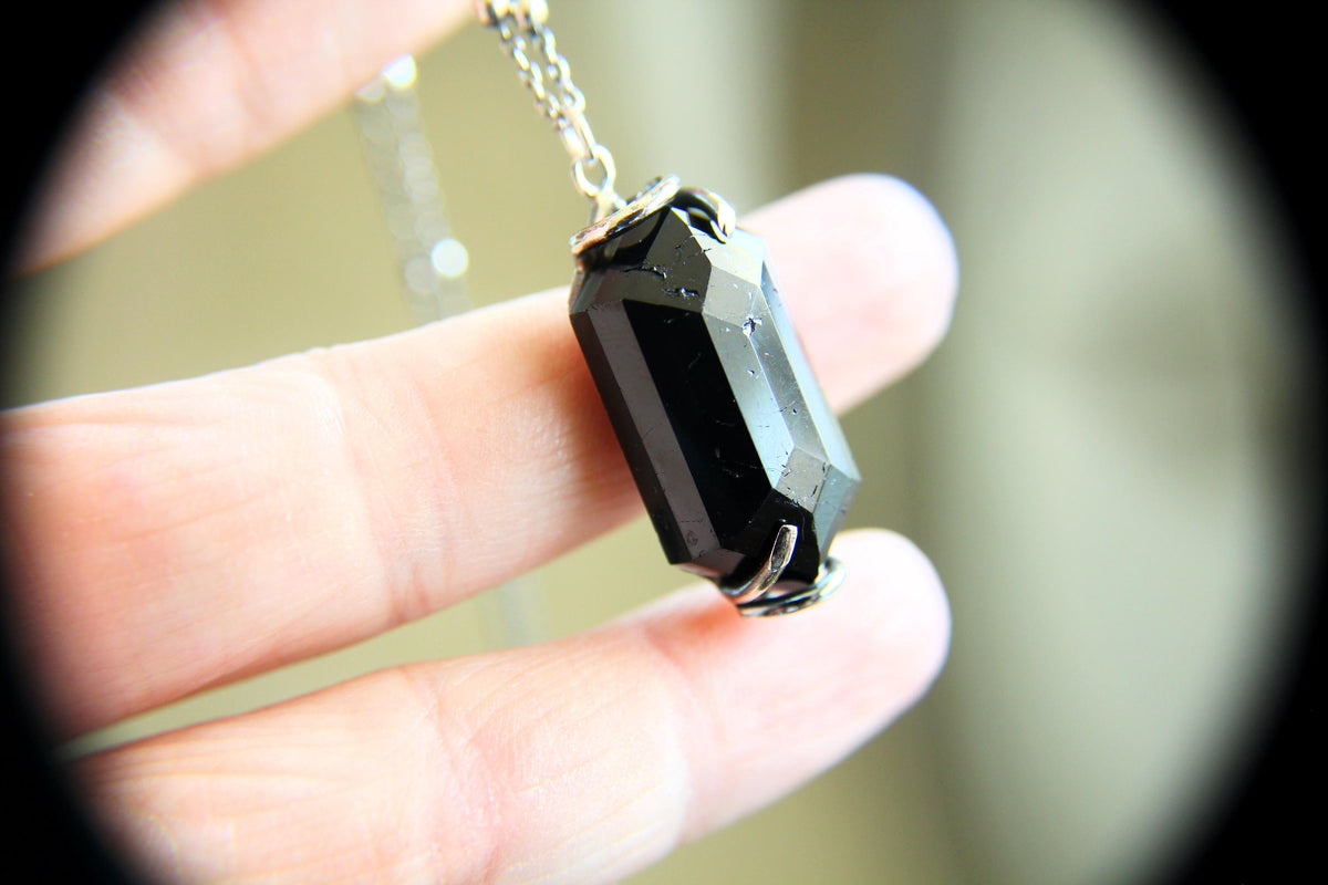 Hexagon Tourmaline Necklace, Hexagon Black Tourmaline Necklace, Tourmaline Pendant, Natural Gemstone, Tourmaline Jewelry, Gift