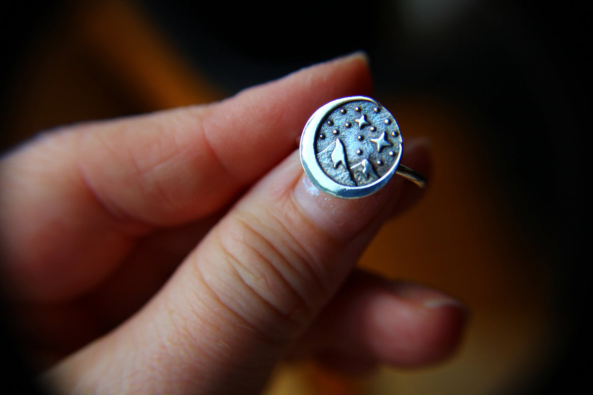 Mountain Ring, Mountain Moon Ring, Crescent Moon Ring, Landscape Ring, Circle Moon Ring, Crescent Moon, Moon Jewelry, Mountain Jewelry, Gift