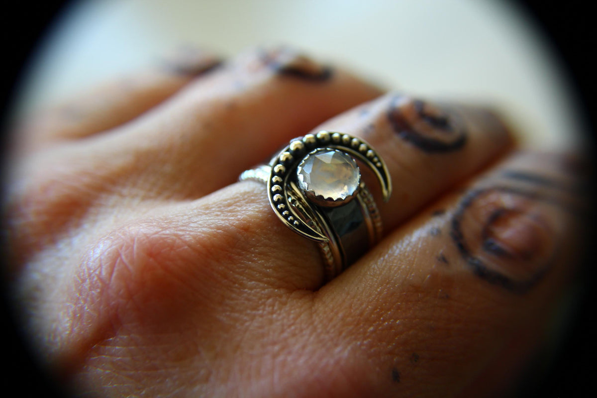Crescent Moon Ring Set, Moonstone Ring, Crescent Moon Ring, Faceted Moonstone Ring, Beaded Moon Ring, Crescent Moon, Moon Jewelry,Moonstone