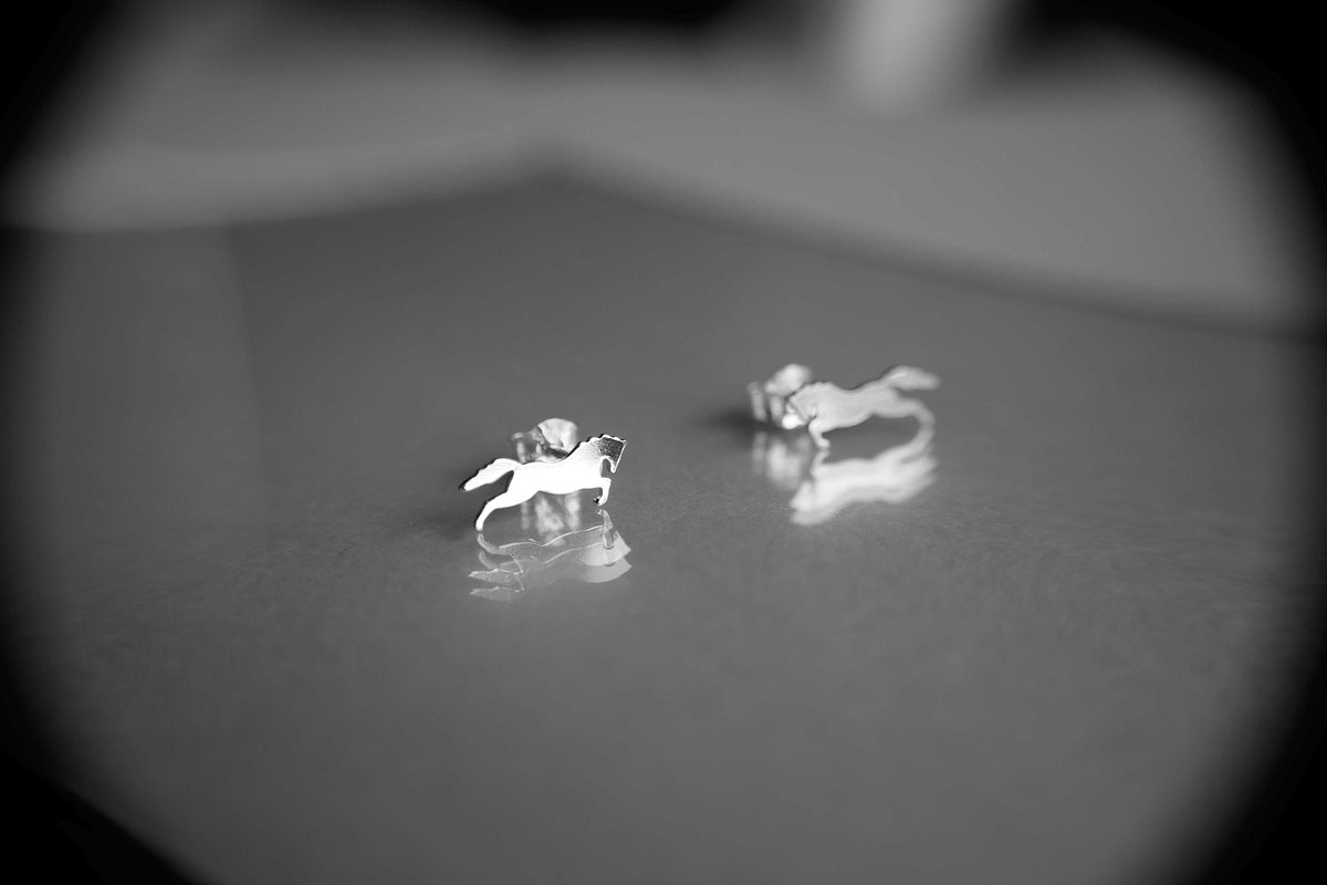 Horse Earrings, Sterling Silver Horse Earrings, Equestrian Jewelry, Unique Horse Earrings, Modern Earrings, Minimalist Jewelry, Gift