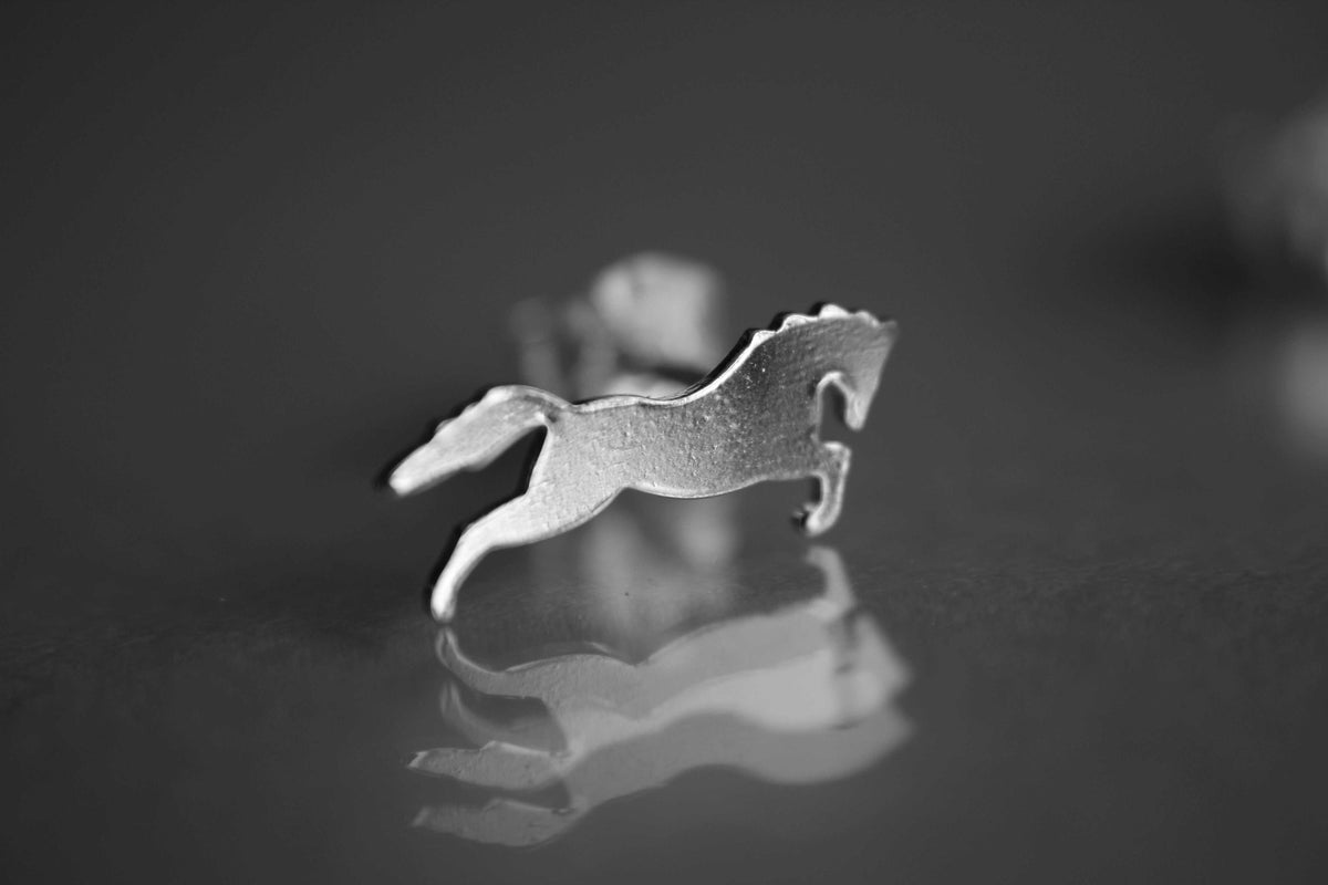 Horse Earrings, Sterling Silver Horse Earrings, Equestrian Jewelry, Unique Horse Earrings, Modern Earrings, Minimalist Jewelry, Gift