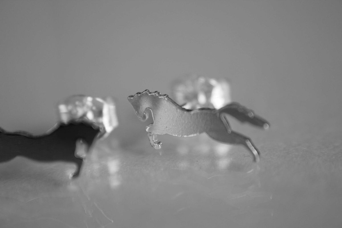 Horse Earrings, Sterling Silver Horse Earrings, Equestrian Jewelry, Unique Horse Earrings, Modern Earrings, Minimalist Jewelry, Gift
