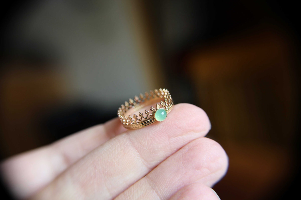 Crown Ring, Wedding Band, Engagement Ring, Princess Ring, Promise Ring, Simple Gift, Chrysoprase Crown Ring, Genuine Gemstone, Gift