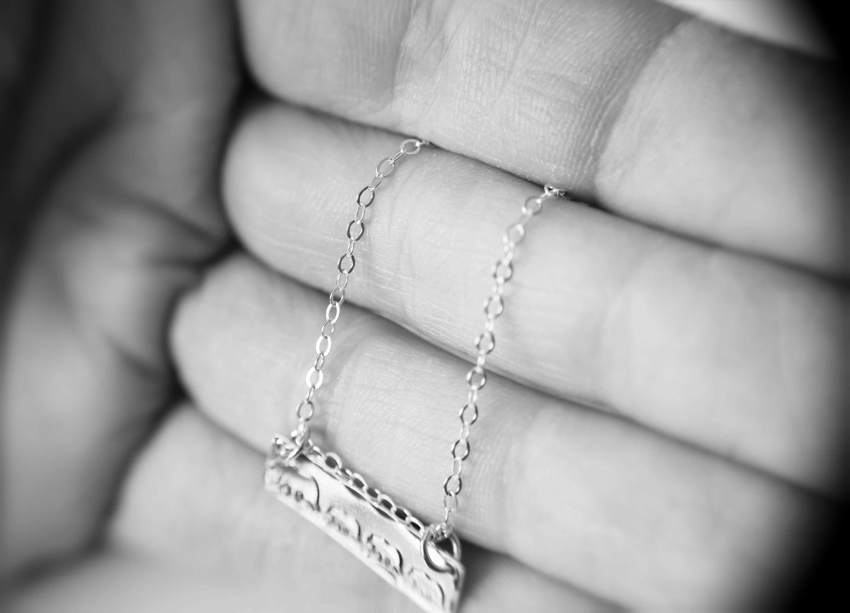 Mama Bear Necklace, Bar Mama Baby, Mothers Gift, Bear Cubs Mama Bear Jewelry Mama Bear Gift, Silver Hand Stamped Mother Necklace, Gift