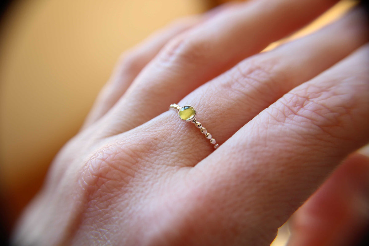 Peridot Ring, Peridot Stacking Ring, Beaded Ring, Simple Stacking Ring, Silver Peridot Ring, Peridot Jewelry, Green, Minimalist Ring, August