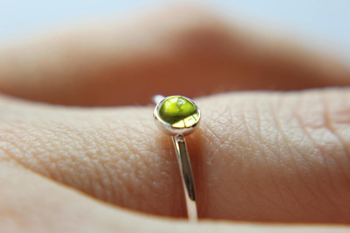 Peridot Ring, Natural Green Gemstone Jewelry, Simple Stacking Ring, Silver Peridot Ring, Peridot Jewelry, Green, Minimalist Ring, August
