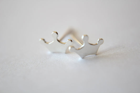 Sterling Silver Crown Earrings, Crown Stud Earrings, Tiny Sterling Silver Crown Stud Earrings, Small Crown Post Earrings, Tiny Crown Jewelry