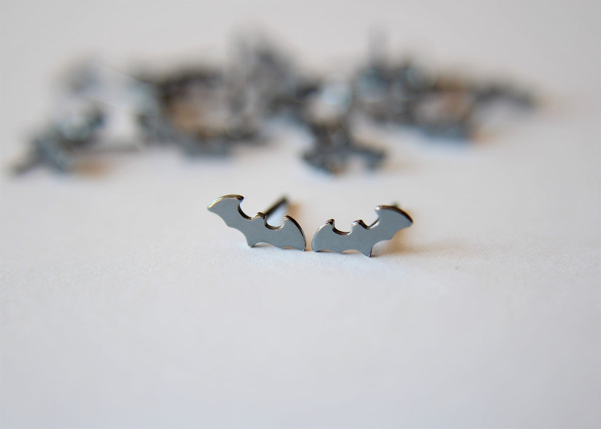 Tiny Bat Earrings, Bat Earrings, Tiny Bat Jewelry, Bat Jewelry, Halloween Jewelry, Halloween, Bat Studs, Tiny Bat Stud Earrings, Gift