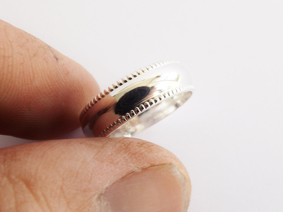 Wide Band Ring,Wide Ring,Big Silver Ring,Thick Band Ring,Textured Ring,Simple Band Ring,Wedding Band,Sterling Thumb Ring,Smooth Modern Ring