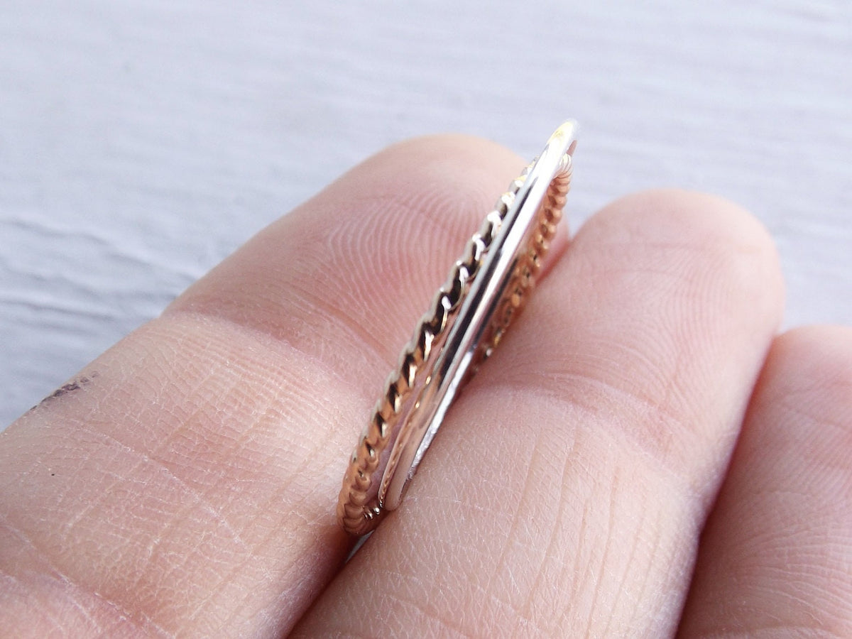 Simple Interlocking Rings,2 Interlocked bands,Stacking rings,Rolling rings,Rope Rings,Minimalist Rings,Unique Rings,Rings,Fidget Ring